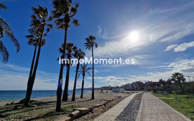 Reventa - Villa independiente - Manilva - La Duquesa
