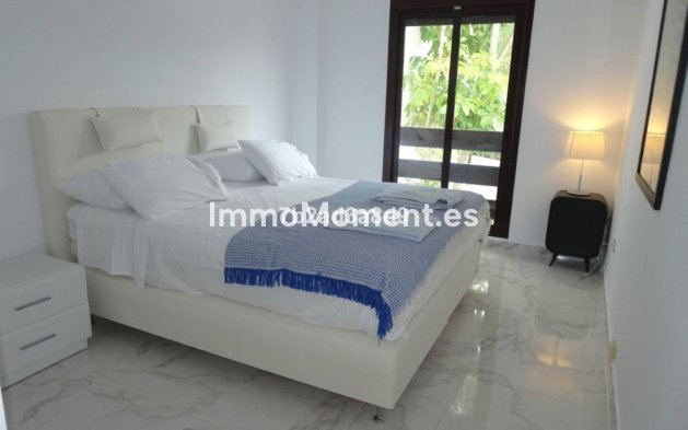 Revente - Appartement - Marbella - Nueva Andalucía