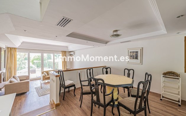 Wiederverkauf - Reihenhaus - Estepona  - Costalita
