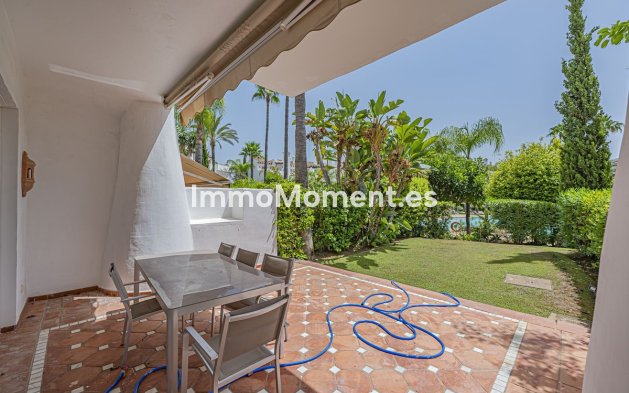 Wiederverkauf - Reihenhaus - Estepona  - Costalita