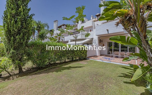 Wiederverkauf - Reihenhaus - Estepona  - Costalita