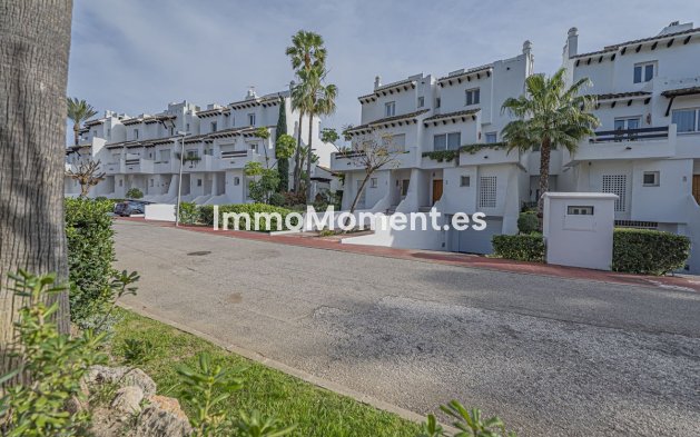 Wiederverkauf - Reihenhaus - Estepona  - Costalita