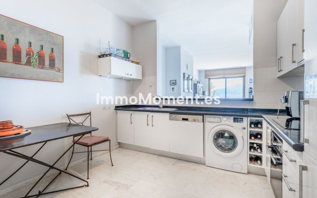 Resale - Apartment - Marbella - La Mairena