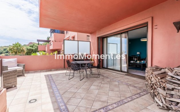 Resale - Apartment - Marbella - La Mairena
