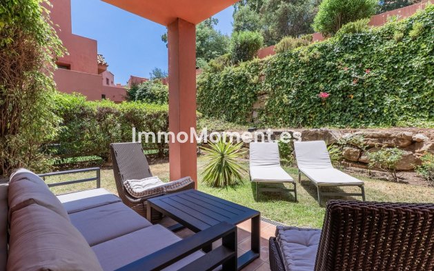 Resale - Apartment - Marbella - La Mairena