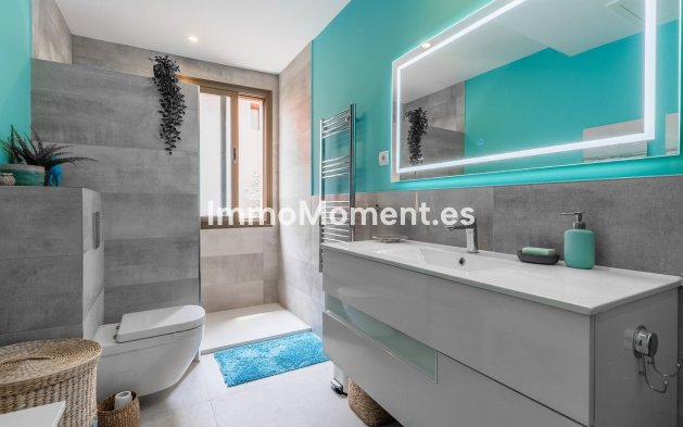 Resale - Apartment - Marbella - La Mairena