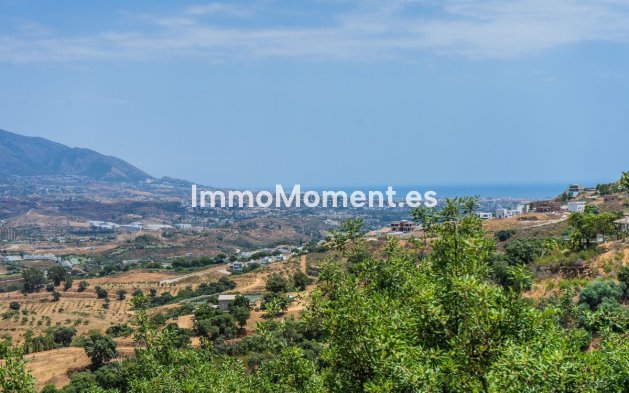 Resale - Apartment - Marbella - La Mairena