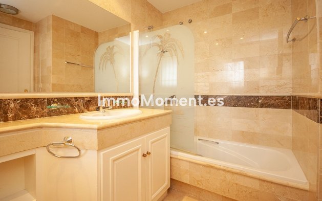 Wiederverkauf - Wohnung - Marbella - Elviria