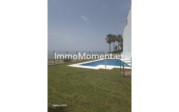 Revente - Maison mitoyenne - Estepona  - Benamara