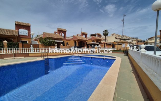 Reventa - Villa independiente - Torrevieja - Torrevieja Centro