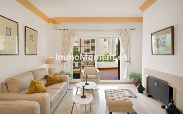 Wiederverkauf - Wohnung - Marbella - Nueva Andalucía