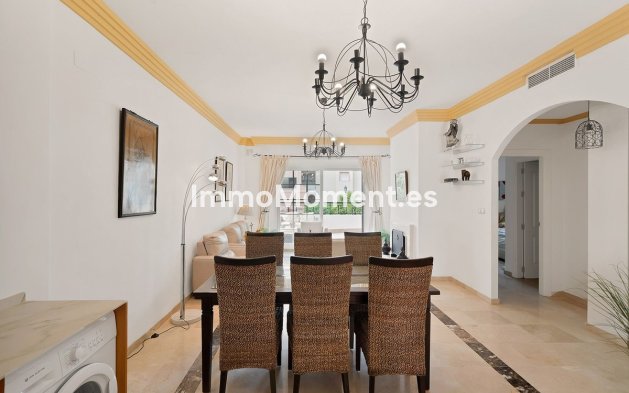Wiederverkauf - Wohnung - Marbella - Nueva Andalucía