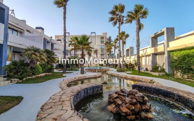 Resale - Apartment - Torrevieja - La Mata