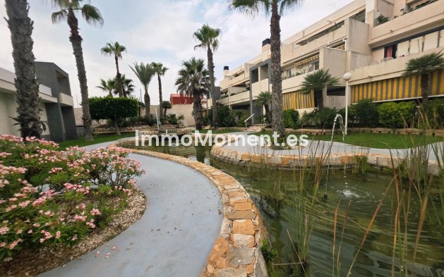 Resale - Apartment - Torrevieja - La Mata