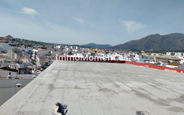 Revente - Villa individuelle - Estepona  - Estepona Centro