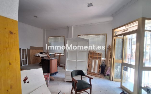 Revente - Villa individuelle - Estepona  - Estepona Centro