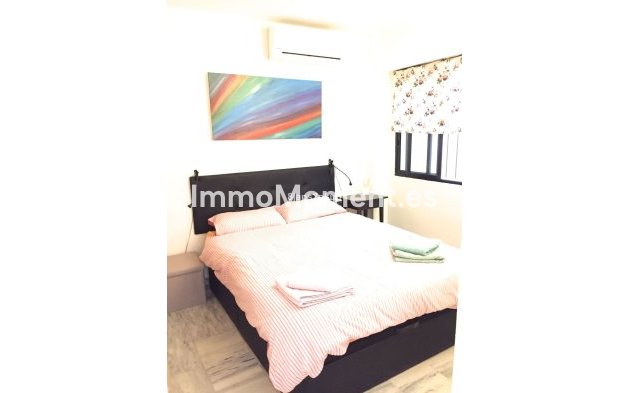 Revente - Appartement - Estepona  - Estepona Centro
