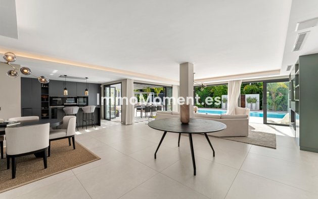 Bestaande woning - Vrijstaande villa - Marbella - Nueva Andalucía
