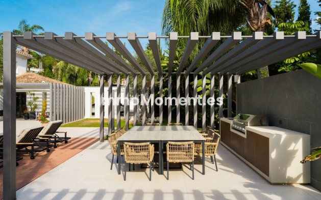 Bestaande woning - Vrijstaande villa - Marbella - Nueva Andalucía