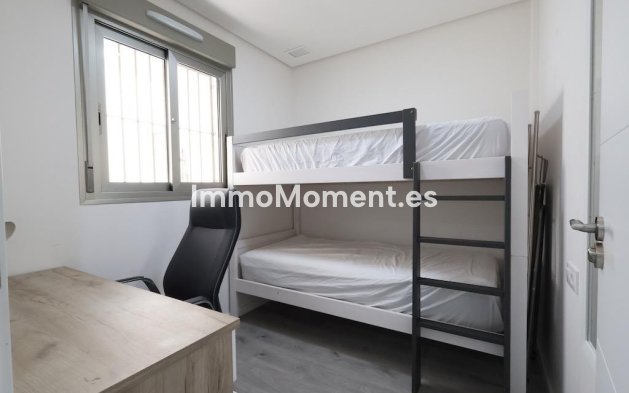 Wiederverkauf - Wohnung - Orihuela - Villamartín