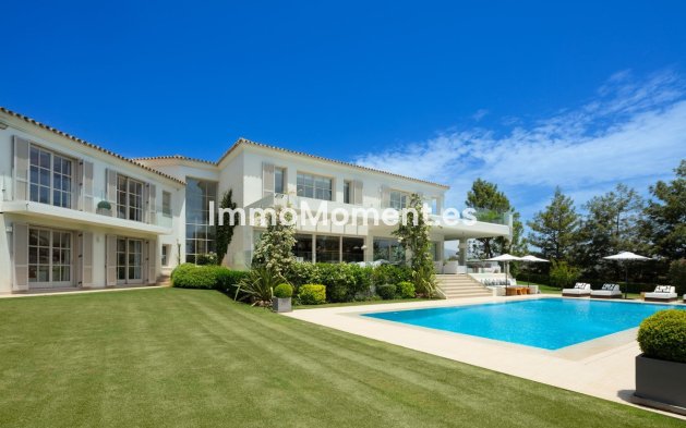Revente - Villa individuelle - Marbella - Nueva Andalucía