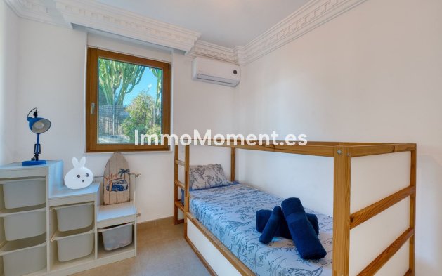 Wiederverkauf - Freistehende Villa - Marbella - Elviria