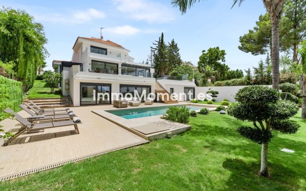 Wiederverkauf - Freistehende Villa - Marbella - Nueva Andalucía
