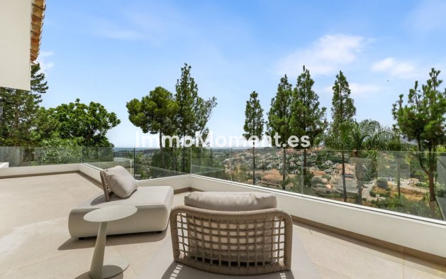 Wiederverkauf - Freistehende Villa - Marbella - Nueva Andalucía