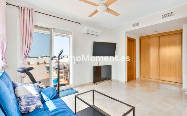 Revente - Appartement - Estepona  - Selwo