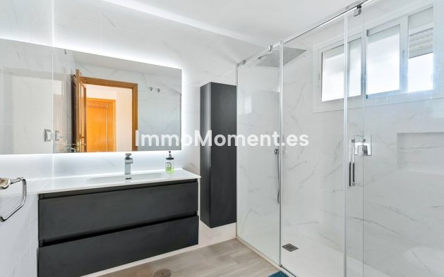 Revente - Appartement - Estepona  - Selwo
