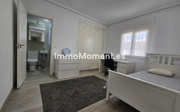 Bestaande woning - Vrijstaande villa - Rojales - Ciudad Quesada