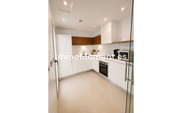 Resale - Apartment - Marbella - San Pedro de Alcántara