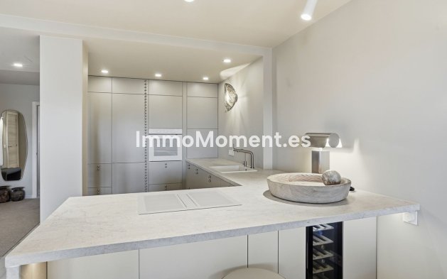 Resale - Apartment - Mijas - Calahonda