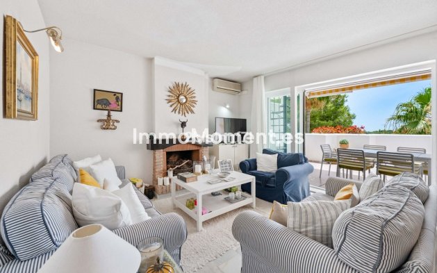 Resale - Apartment - Mijas - Calahonda
