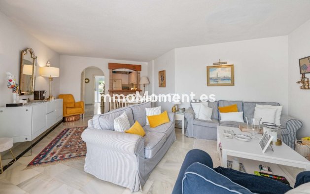 Resale - Apartment - Mijas - Calahonda