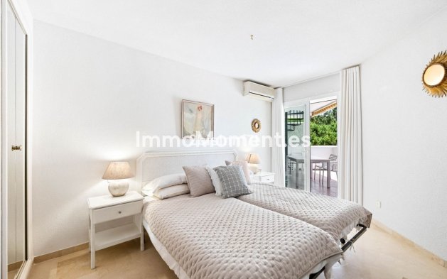 Resale - Apartment - Mijas - Calahonda