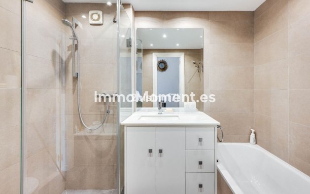 Resale - Apartment - Mijas - Calahonda
