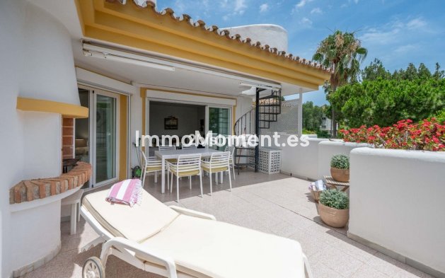 Resale - Apartment - Mijas - Calahonda