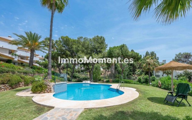 Resale - Apartment - Mijas - Calahonda