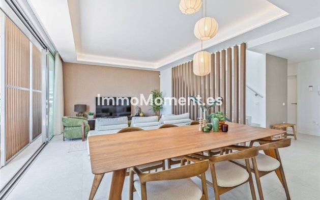 Resale - Apartment - Marbella - Santa Clara