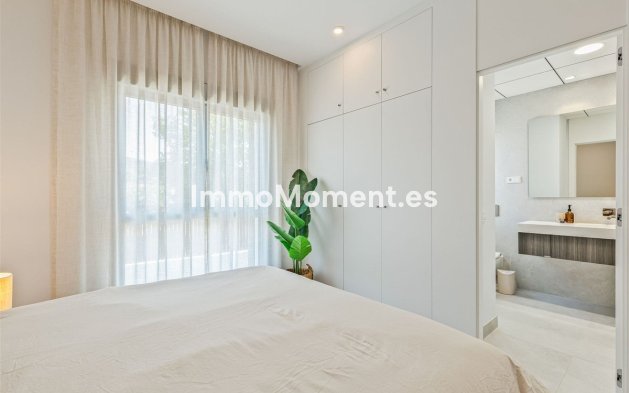 Resale - Apartment - Marbella - Santa Clara