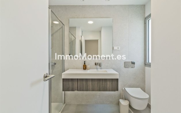 Resale - Apartment - Marbella - Santa Clara