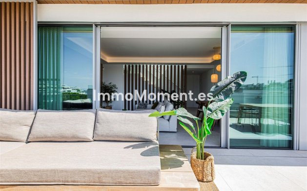 Resale - Apartment - Marbella - Santa Clara