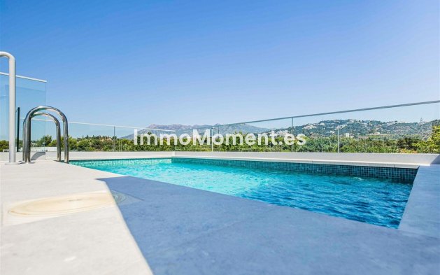 Resale - Apartment - Marbella - Santa Clara