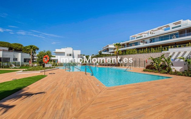 Resale - Apartment - Marbella - Santa Clara