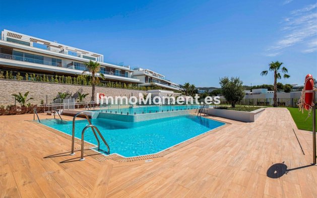 Resale - Apartment - Marbella - Santa Clara
