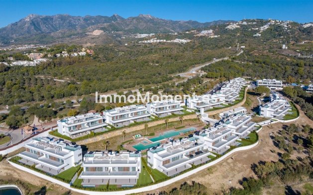 Resale - Apartment - Marbella - Santa Clara