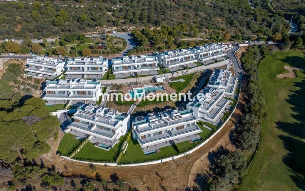 Resale - Apartment - Marbella - Santa Clara