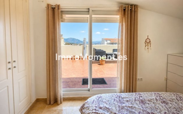 Resale - Apartment - Manilva - La Duquesa
