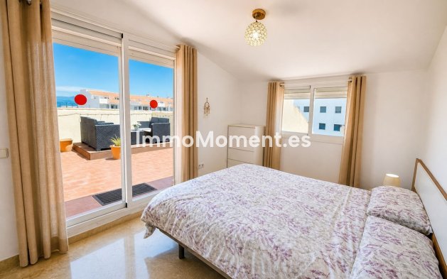 Resale - Apartment - Manilva - La Duquesa